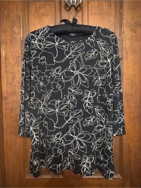 GEORGE WOMAN FLORAL TUNIC SIZE 18/20